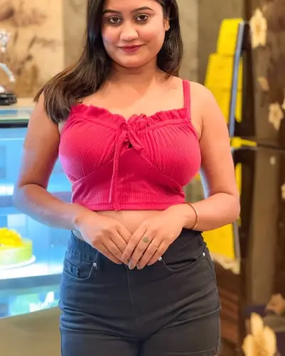 Call Girls Khar Road